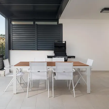 Luxury Mona With Garden & Jacuzzi In Zadar, Borik Lejlighed *