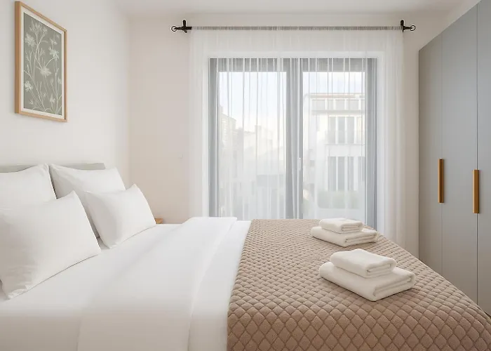 Luxury Mona With Garden & Jacuzzi In Zadar, Borik Apartman